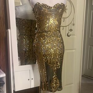 Gold Bodycon Knee-Length Strapless Sequin see through Cocktail Dress